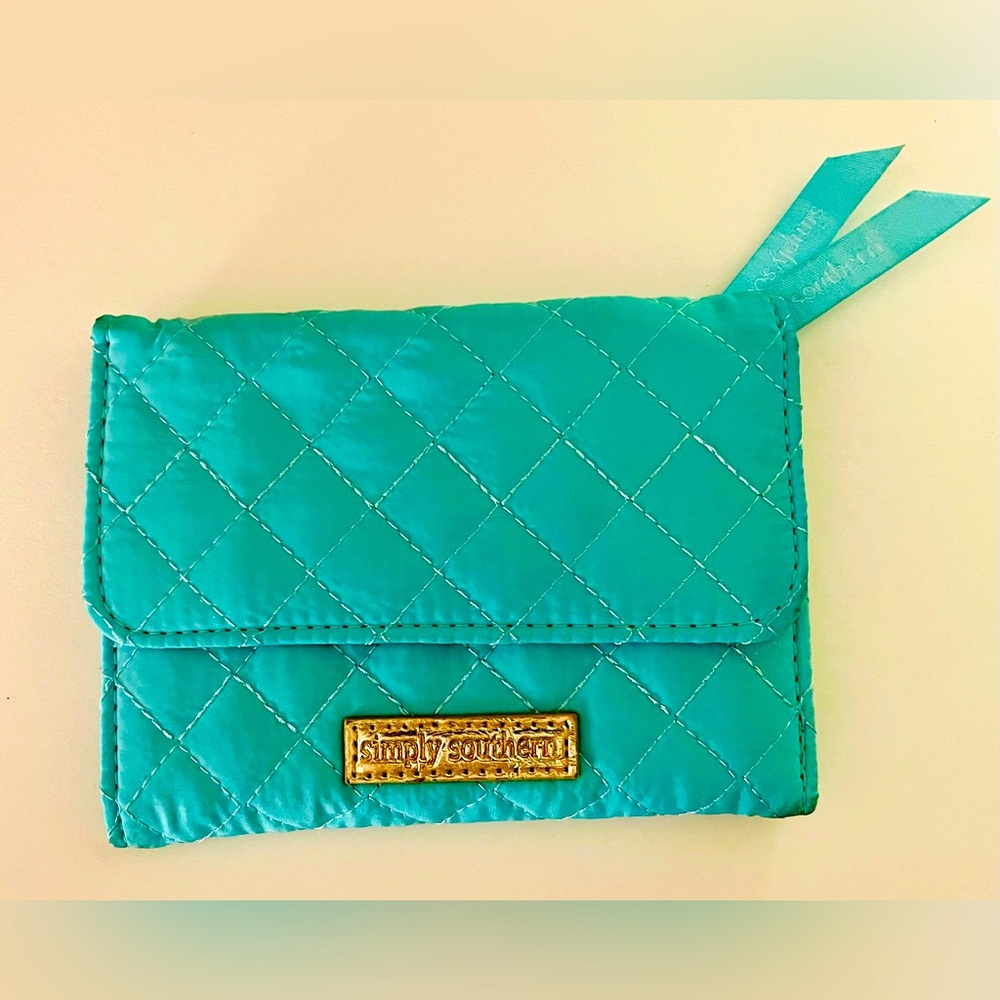 Women’s “Simply Southern” Quilted Turquoise Wallet